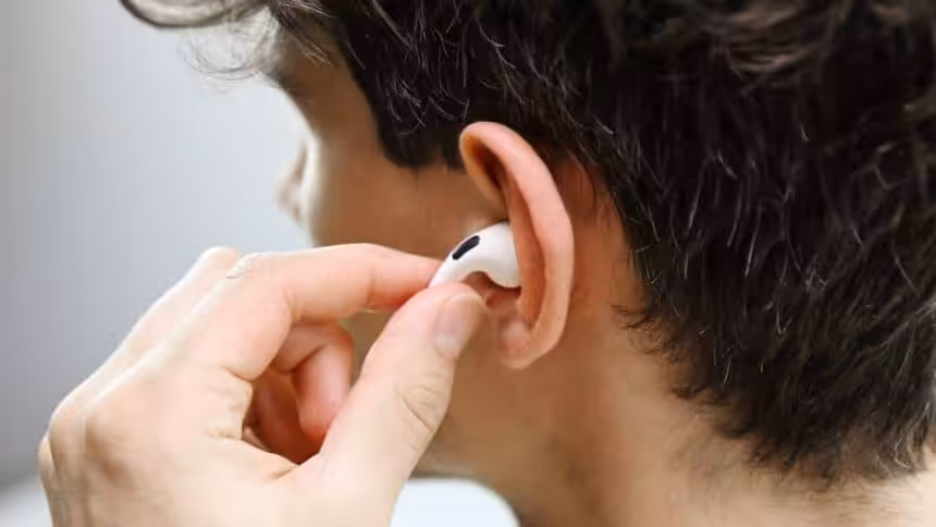 144 Dili Anında Çeviren Akıllı Kulaklık Temu’da Sadece 375 TL’ye Satışta! 1 Kulaklik