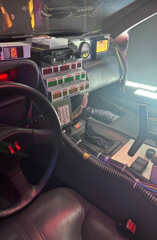 Fortnite Back to the Future iş birliği instagram