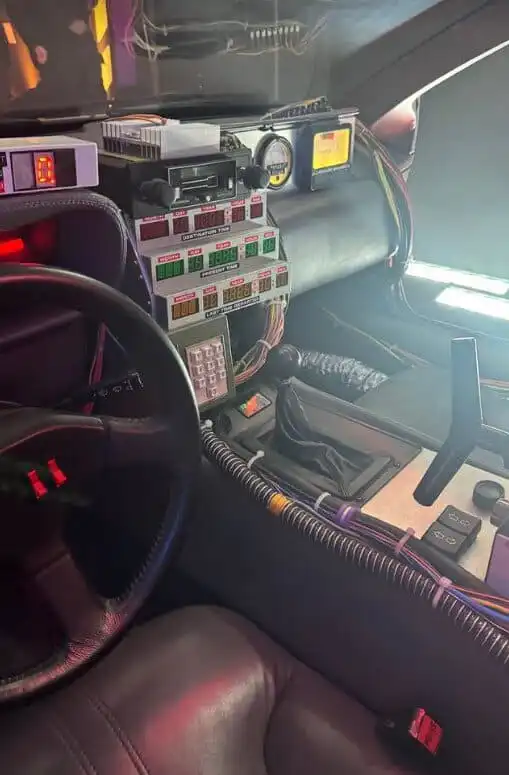 Fortnite Back to the Future iş birliği instagram