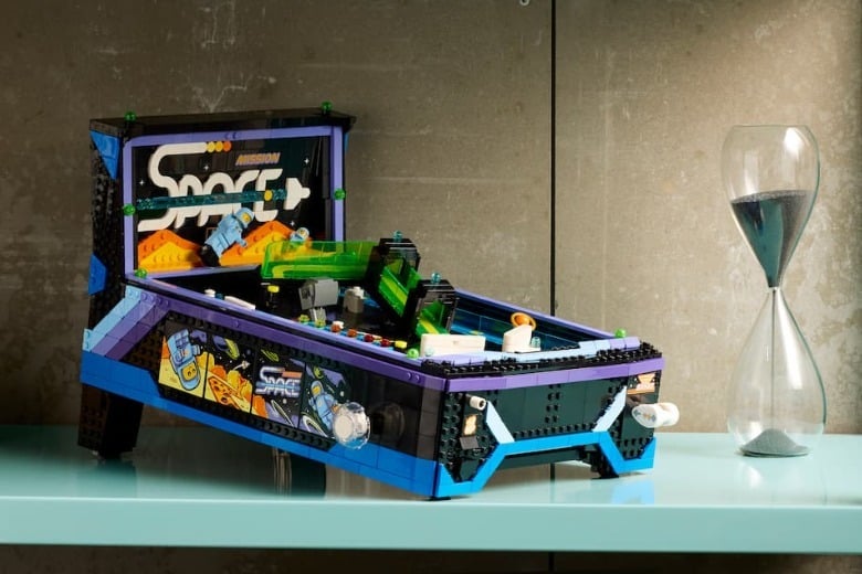 LEGO'nun ilk oynanabilir pinball seti duyuruldu
